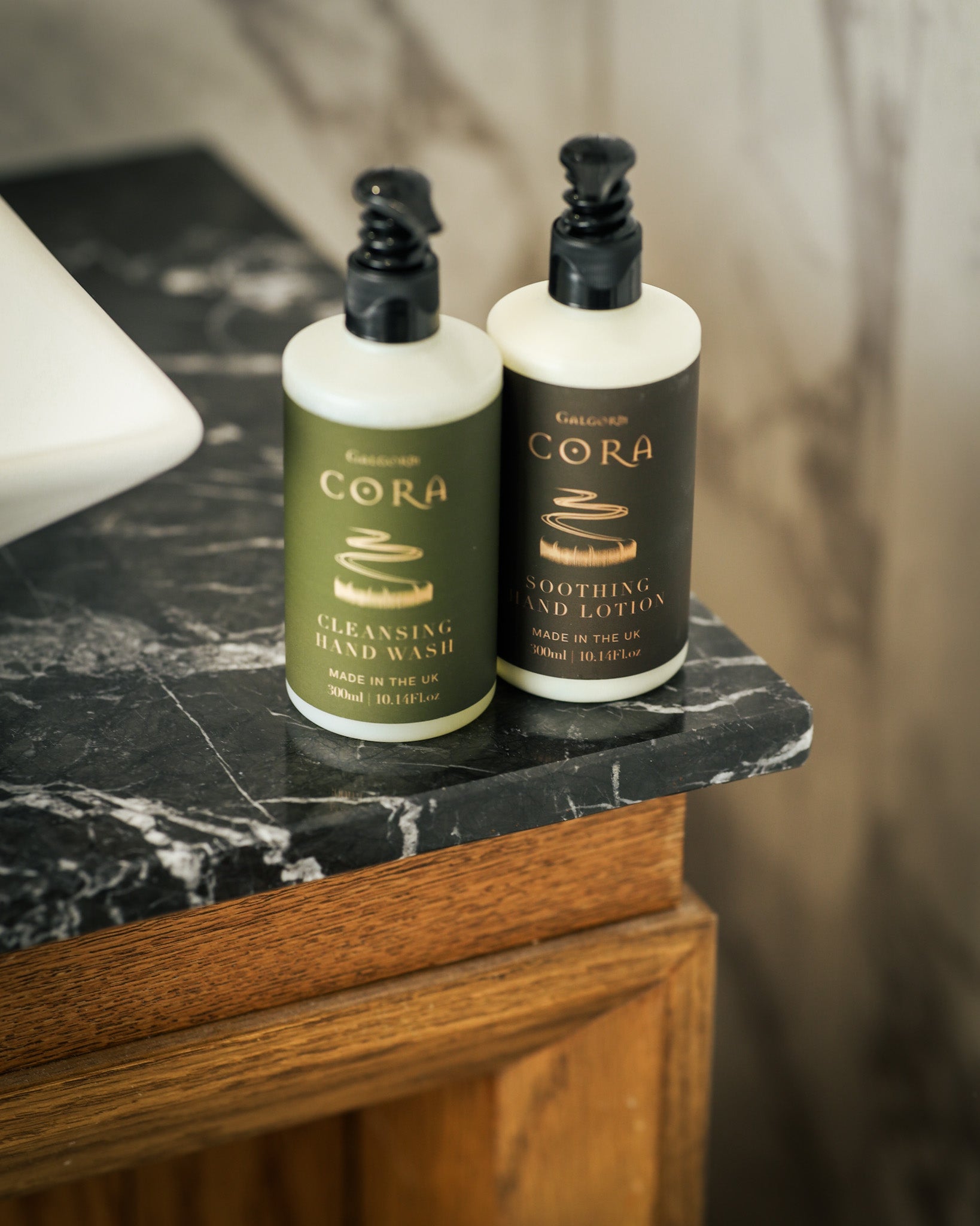 CORA Cleansing Hand Wash 300ml